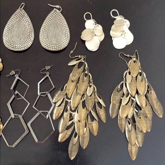 5 sets of Earrings, bundled price! - Picture 2 of 4